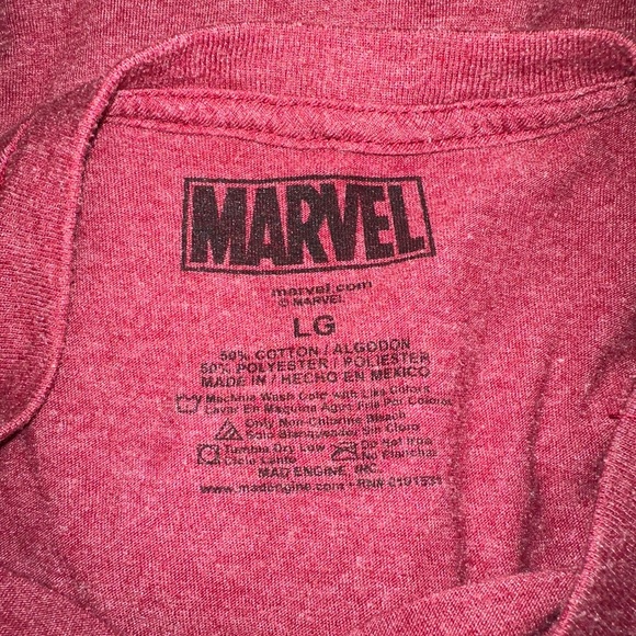 Marvel Ultimate Spiderman Video Game Comic T-Shirt Mens Size Large Red - Picture 4 of 4